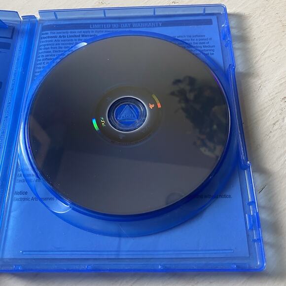 Mirror's Edge: Catalyst (Sony‎ PlayStation 4, 2016) - Picture 4 of 5